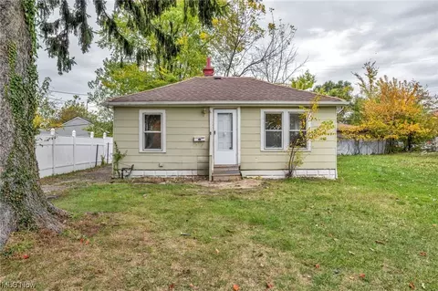 16407 Telfair Ave, Cleveland, OH 44128