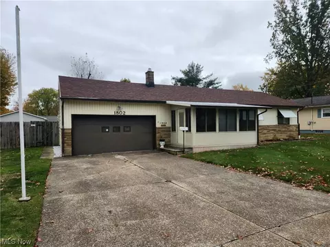 1802 Union Ave, Ashtabula, OH 44004 photo 4