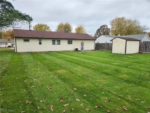 1802 Union Ave, Ashtabula, OH 44004 photo 6