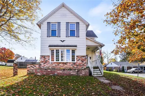 534 Myrtle Ave, Cuyahoga Falls, OH 44221
