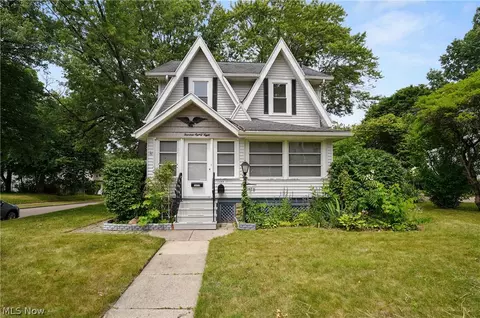 1488 Redwood Ave, Akron, OH 44301
