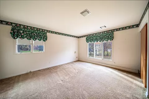 2323 Rockefeller Rd, Wickliffe, OH 44092 photo 18