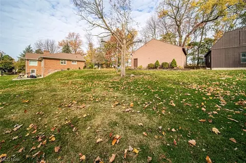 2323 Rockefeller Rd, Wickliffe, OH 44092 photo 32