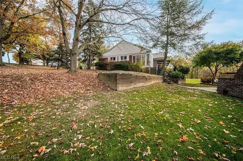 2323 Rockefeller Rd, Wickliffe, OH 44092 photo 33