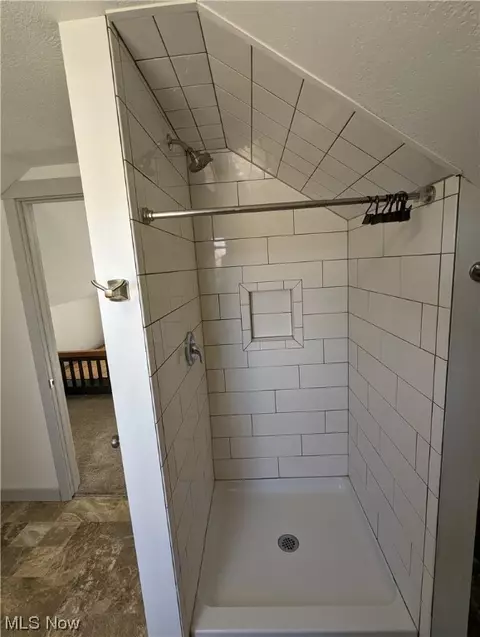 106 Elm St, Creston, OH 44217 photo 8