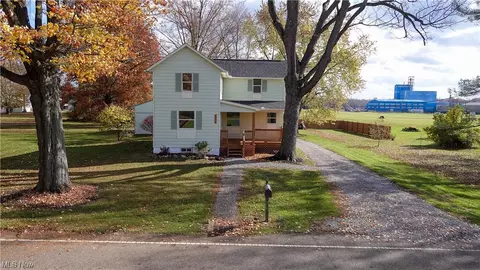 8908 School St, Windham, OH 44288 photo 2