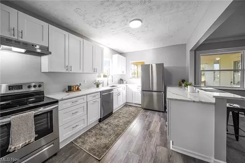 8908 School St, Windham, OH 44288 photo 5