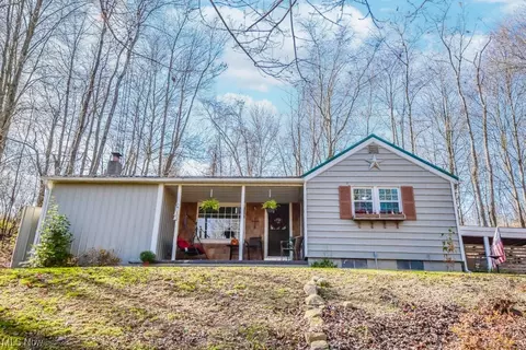4101 Tunnel Hill Ave SE, Minerva, OH 44657
