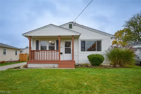 324 Howard St, Medina, OH 44256