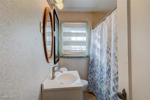 1541 Manor Ave NW, Canton, OH 44708 photo 9