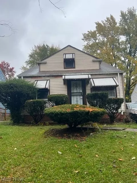 4305 E 163rd St, Cleveland, OH 44128