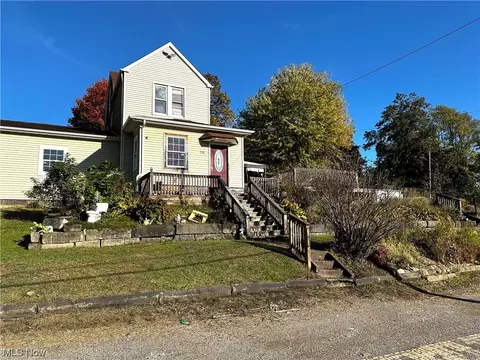 778 Woodlawn, East Liverpool, OH 43920