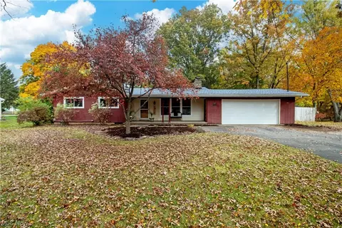1616 Hickory Ln, Wooster, OH 44691