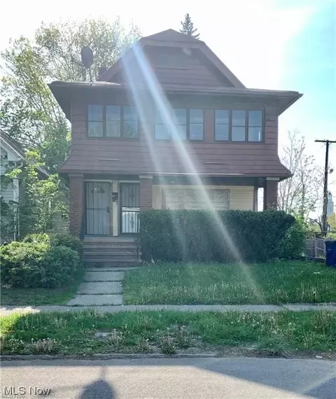 2774 E 117th St, Cleveland, OH 44120