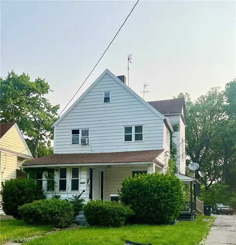 3757 Bosworth Rd, Cleveland, OH 44111