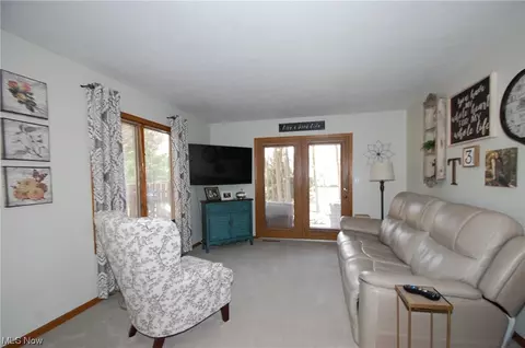 607 Silver Meadow Ln, Boardman, OH 44512 photo 14