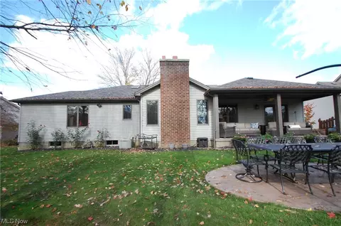 607 Silver Meadow Ln, Boardman, OH 44512 photo 2
