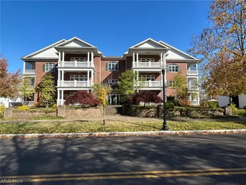 410 Front St #3, Marietta, OH 45750