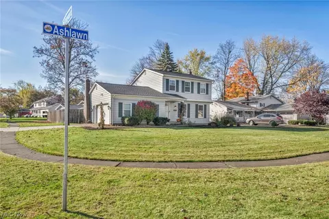 3894 Ashlawn Dr, Brunswick, OH 44212