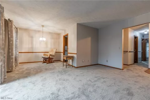 1838 Harbour Cir NW #14B, Canton, OH 44708 photo 10