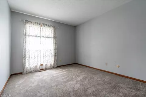 1838 Harbour Cir NW #14B, Canton, OH 44708 photo 21