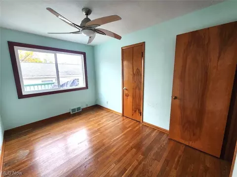 5262 Harmony Ln, Willoughby, OH 44094 photo 14