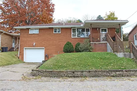 140 Debbie Ln, Weirton, WV 26062