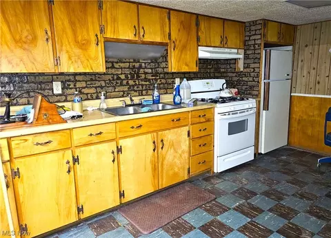 809 Beardsley St, Akron, OH 44311 photo 6
