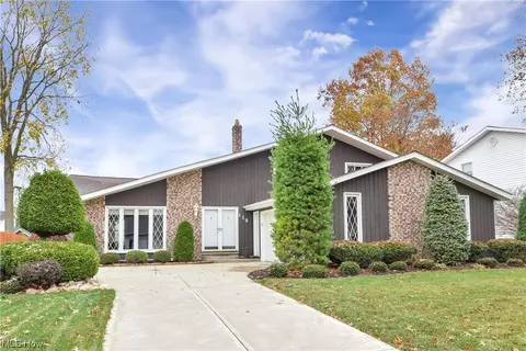119 Normandy Dr, Brunswick, OH 44212