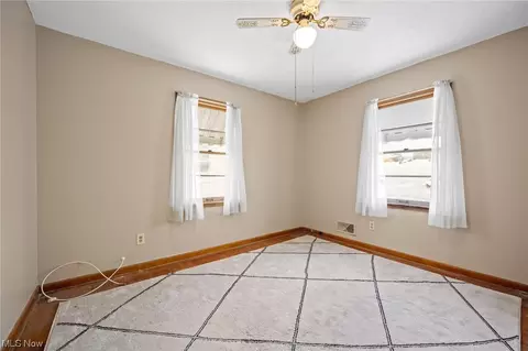 5602 Ackley Rd, Parma, OH 44129 photo 20