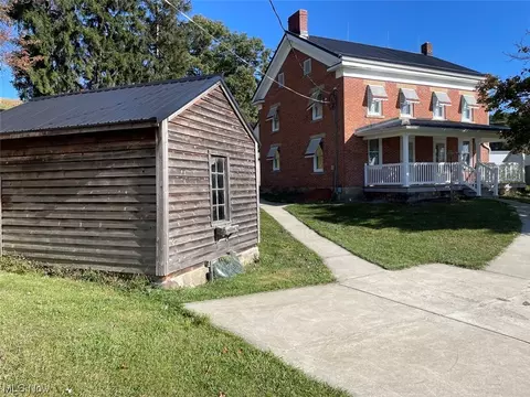 1021 Brush Rd NE, Minerva, OH 44657