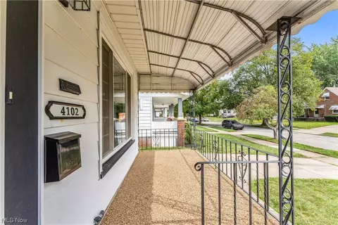 4102 Pershing Ave, Parma, OH 44134 photo 3