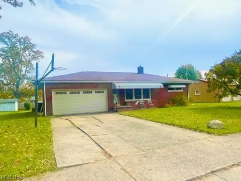 8 N Hickin St, Rittman, OH 44270