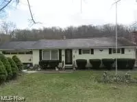 2471 Pinkerton Ln, Zanesville, OH 43701