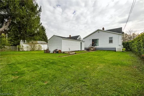2221 E 35th St, Lorain, OH 44055 photo 34