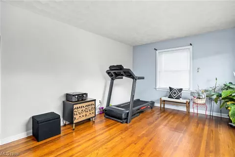 2221 E 35th St, Lorain, OH 44055 photo 5