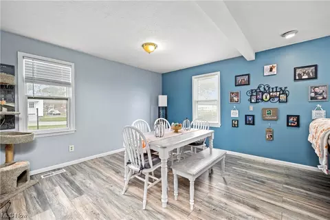2221 E 35th St, Lorain, OH 44055 photo 24