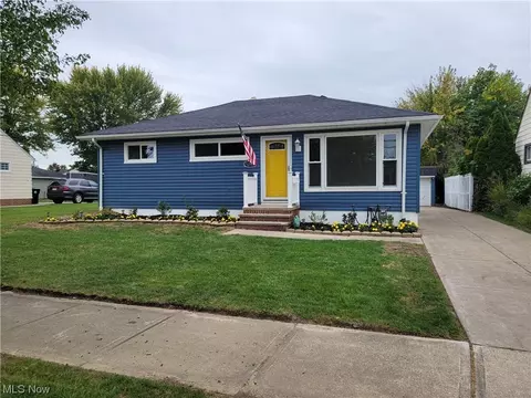 5248 W 149th St, Brook Park, OH 44142