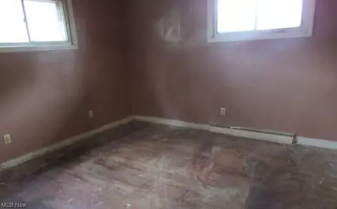 22 Uhler Ave, Akron, OH 44310 photo 5