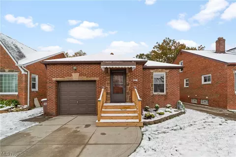 5221 W 28th St, Parma, OH 44134