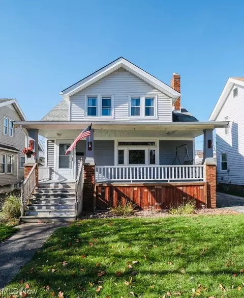 3726 W 135th St, Cleveland, OH 44111