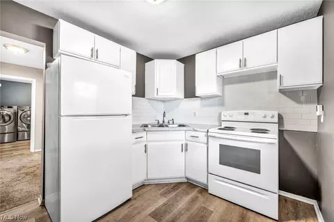 330 13th, Elyria, OH 44035 photo 12