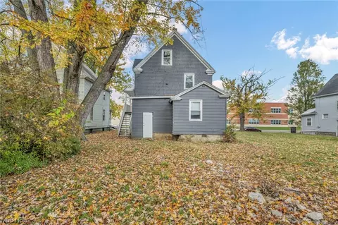 330 13th, Elyria, OH 44035 photo 24