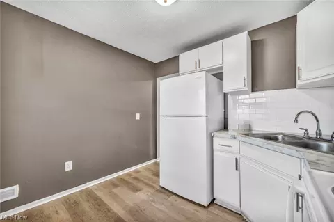 330 13th, Elyria, OH 44035 photo 13