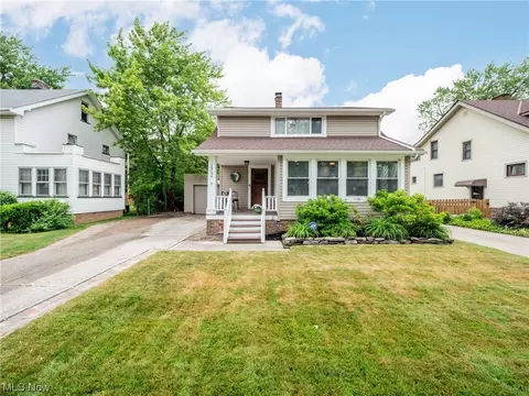 16704 Ernadale Ave, Cleveland, OH 44111