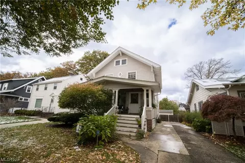 1554 Marlowe Ave, Lakewood, OH 44107