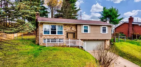 179 Hamilton Dr, Toronto, OH 43964