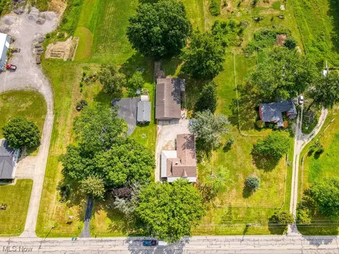 11083 Lagrange Rd, Elyria, OH 44035 photo 12