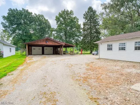 11083 Lagrange Rd, Elyria, OH 44035 photo 5