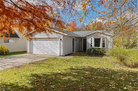 10510 Florida St, Aurora, OH 44202